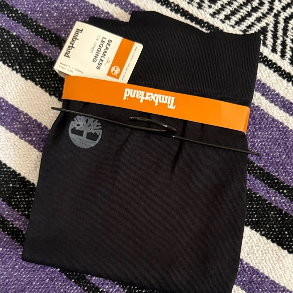 Timberland Midnight Black Leggings size L/XL NWT - Picture 2 of 3